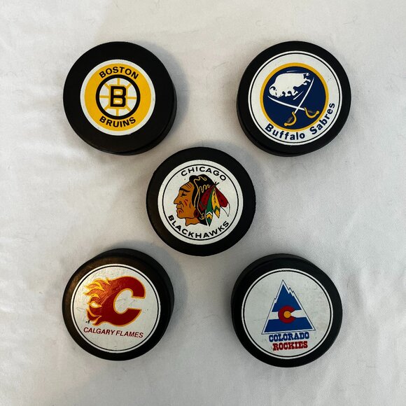 1980's Vintage TEXACO NHL TEAM Puck Set 22 Hockey Game Pucks Viceroy Canada - Picture 2 of 5